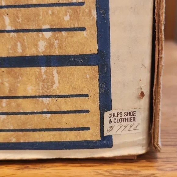 TONY Lama Women's Leather Ywo Tone Cowboy Boots - Picture 2 of 15